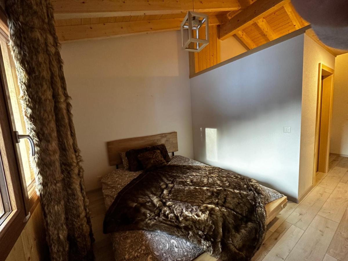 Chambres D'Hotes Les Louettes A Sapinhaut Canton Du Valais Saxon Exteriér fotografie