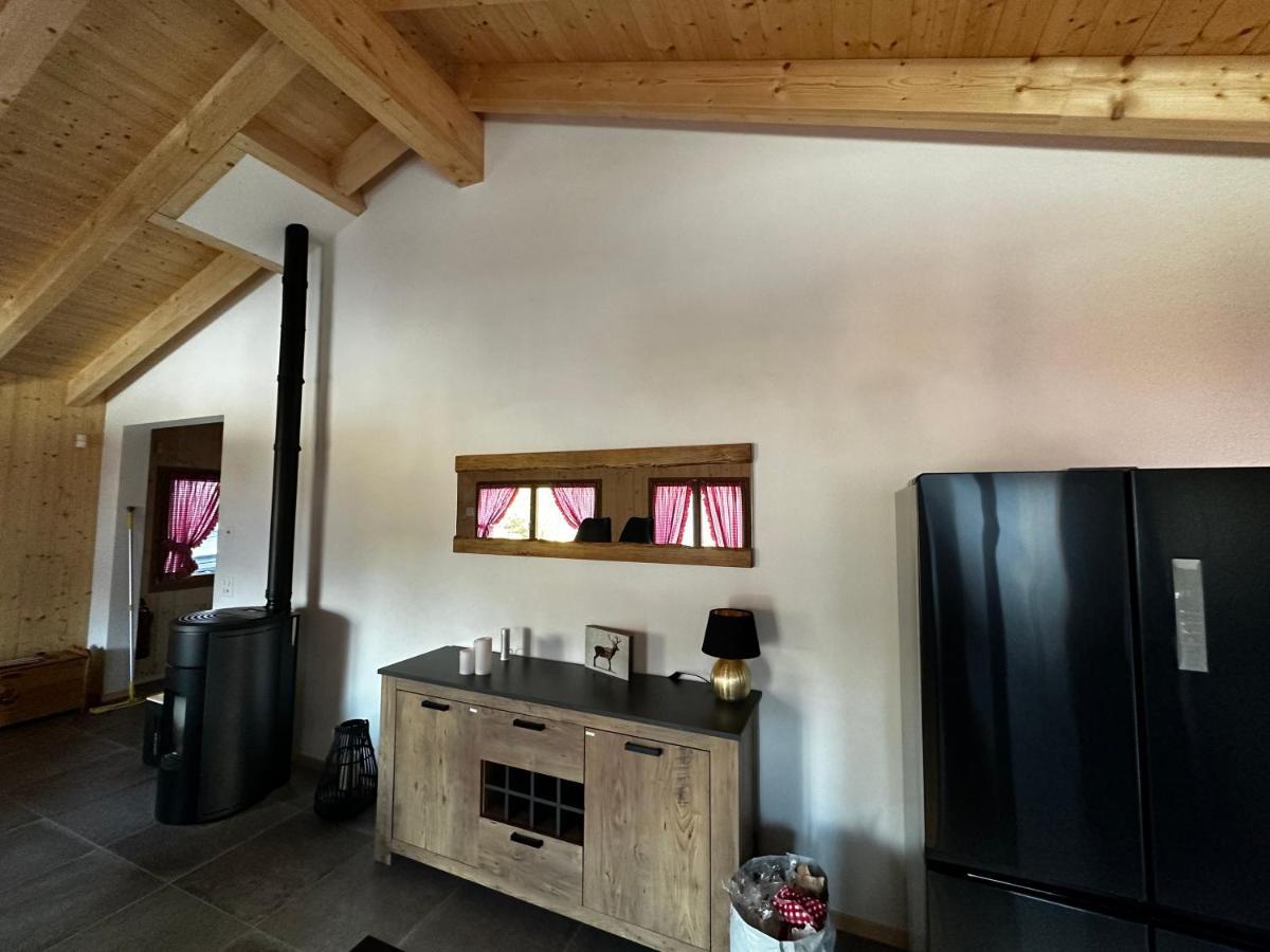 Chambres D'Hotes Les Louettes A Sapinhaut Canton Du Valais Saxon Exteriér fotografie